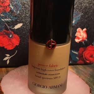 Giorgio Armani power fabric foundation👑